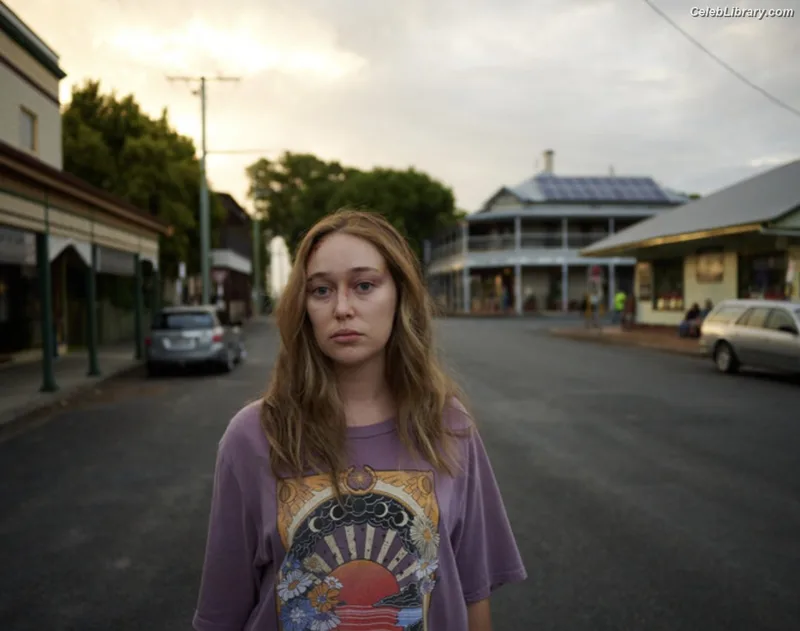Alycia Debnam Carey photo 14 of 1336