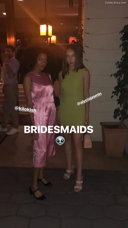 Alycia Debnam Carey photo 24 of 1336