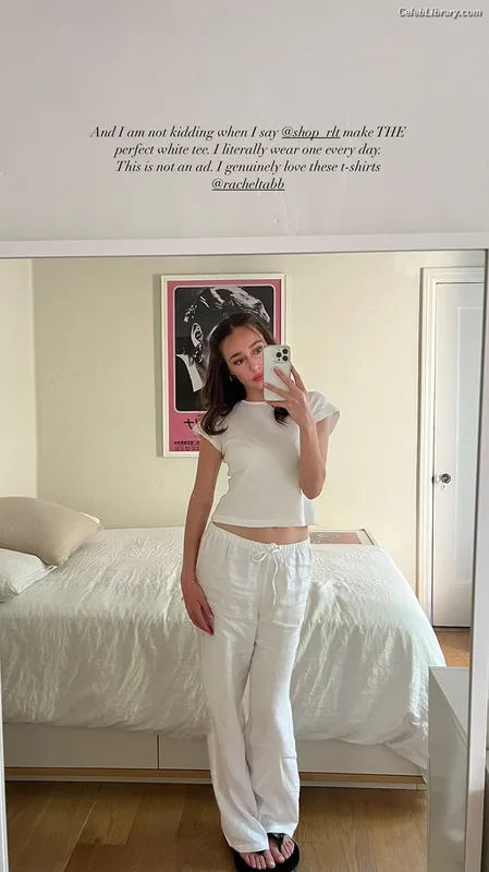 Alycia Debnam Carey photo 21 of 1336