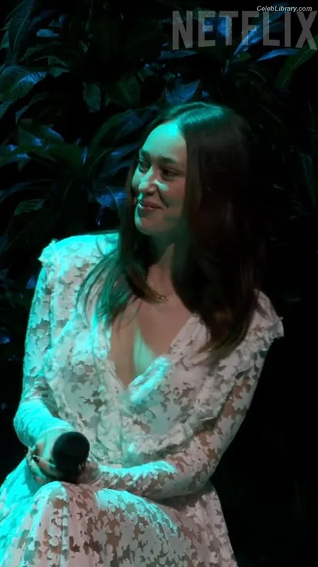 Alycia Debnam Carey photo 16 of 1336