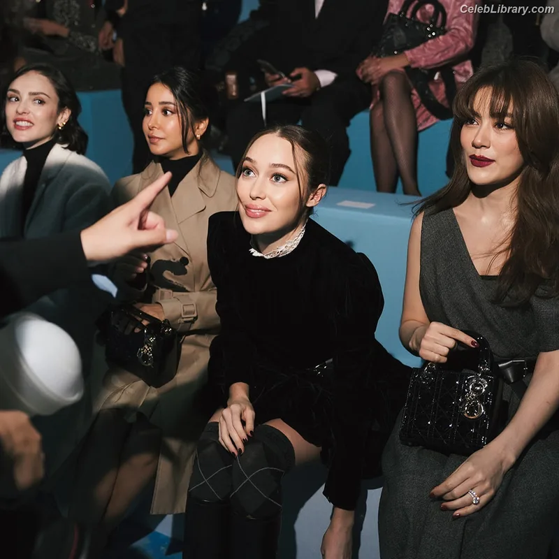 Alycia Debnam Carey photo 23 of 1336