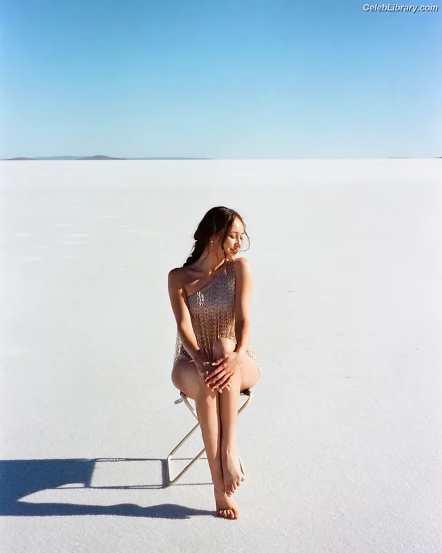 Alycia Debnam Carey photo 14 of 1336