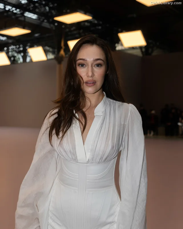 Alycia Debnam Carey photo 18 of 1336