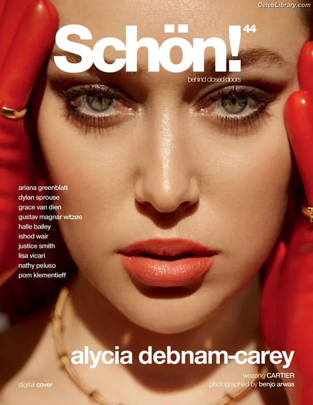 Alycia Debnam Carey photo 24 of 1336