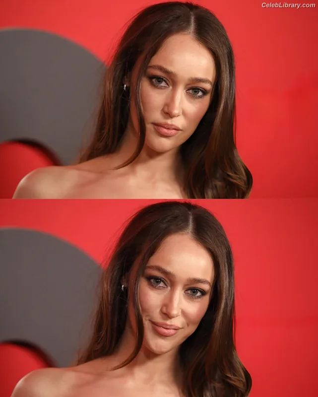 Alycia Debnam Carey photo 14 of 1336