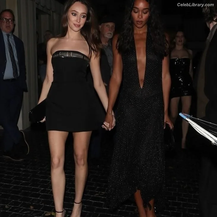 Alycia Debnam Carey photo 22 of 1336