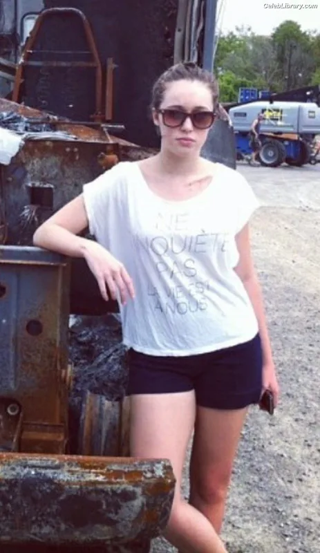 Alycia Debnam Carey photo 16 of 1336