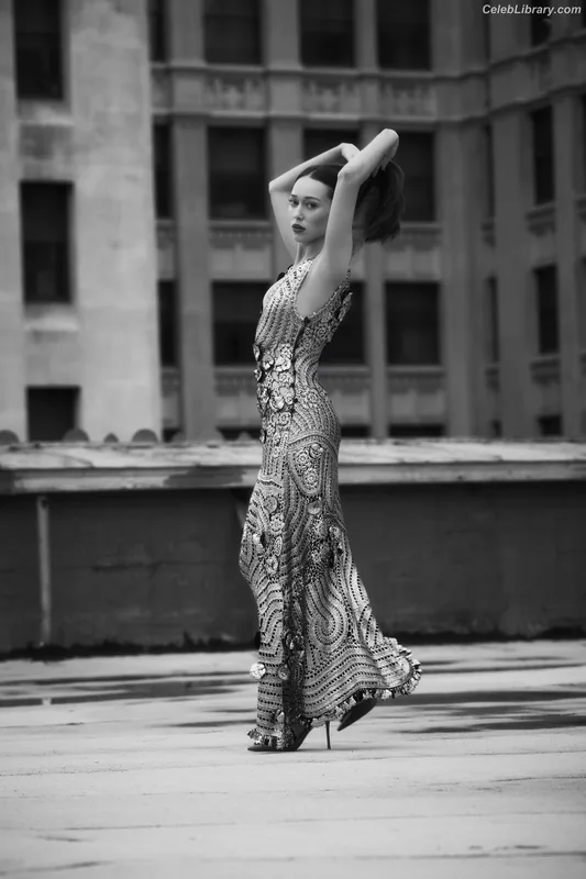 Alycia Debnam Carey photo 12 of 1336