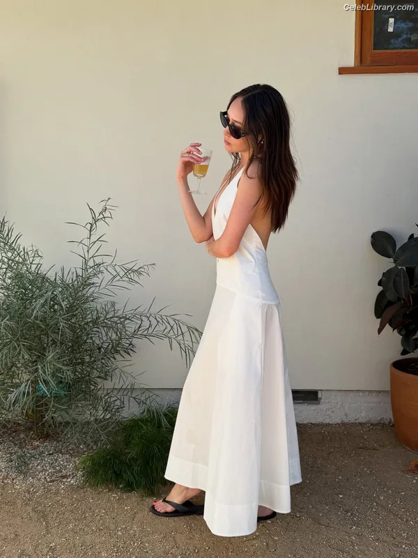 Alycia Debnam Carey photo 18 of 1336