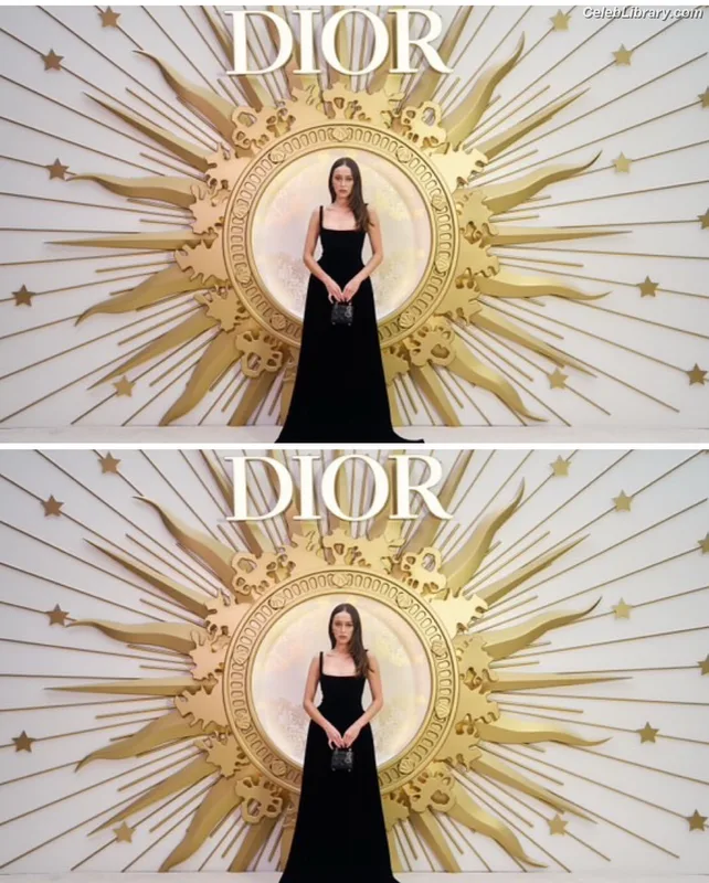 Alycia Debnam Carey photo 9 of 1336