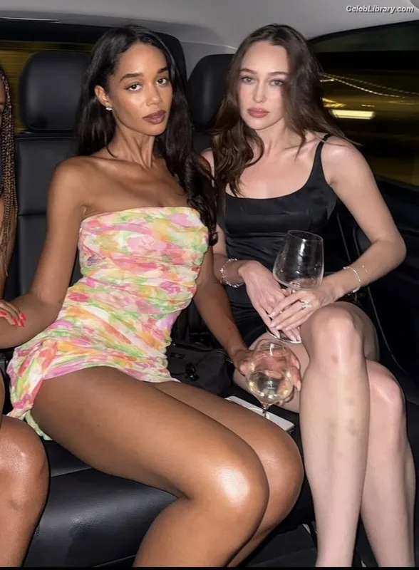Alycia Debnam Carey photo 14 of 1336