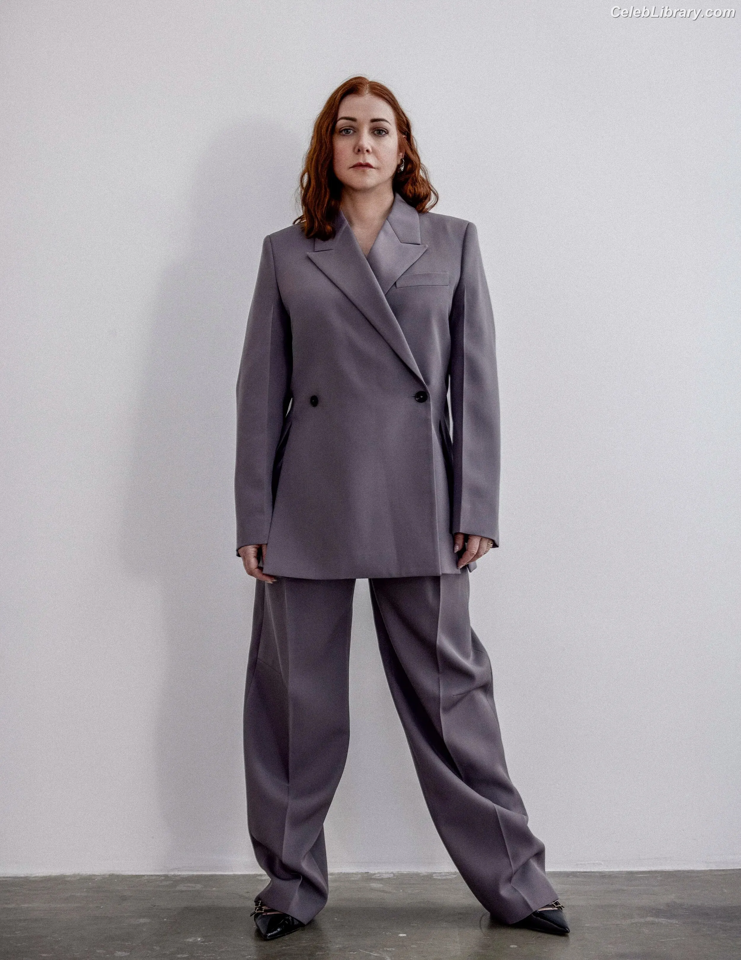 Alyson Hannigan photo 24 of 136