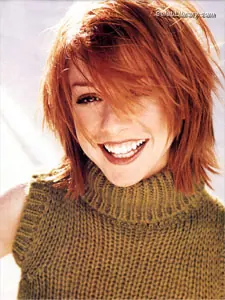 Alyson Hannigan photo 12 of 136
