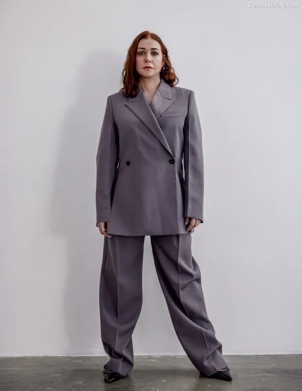 Alyson Hannigan photo 24 of 137