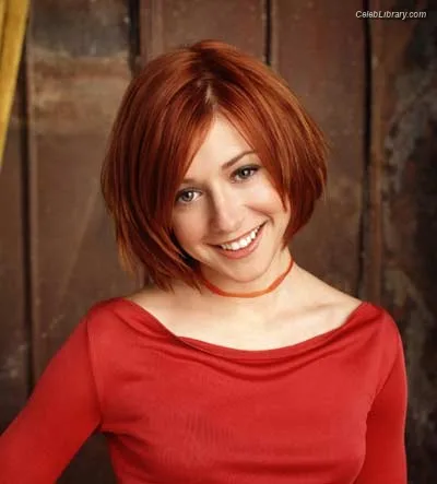 Alyson Hannigan photo 9 of 137
