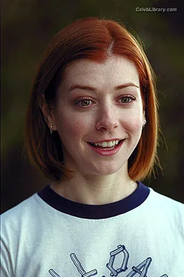 Alyson Hannigan photo 13 of 137