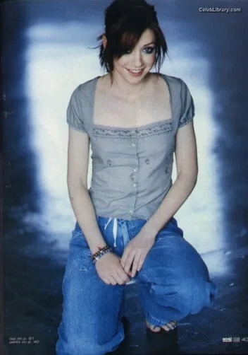 Alyson Hannigan photo 15 of 137