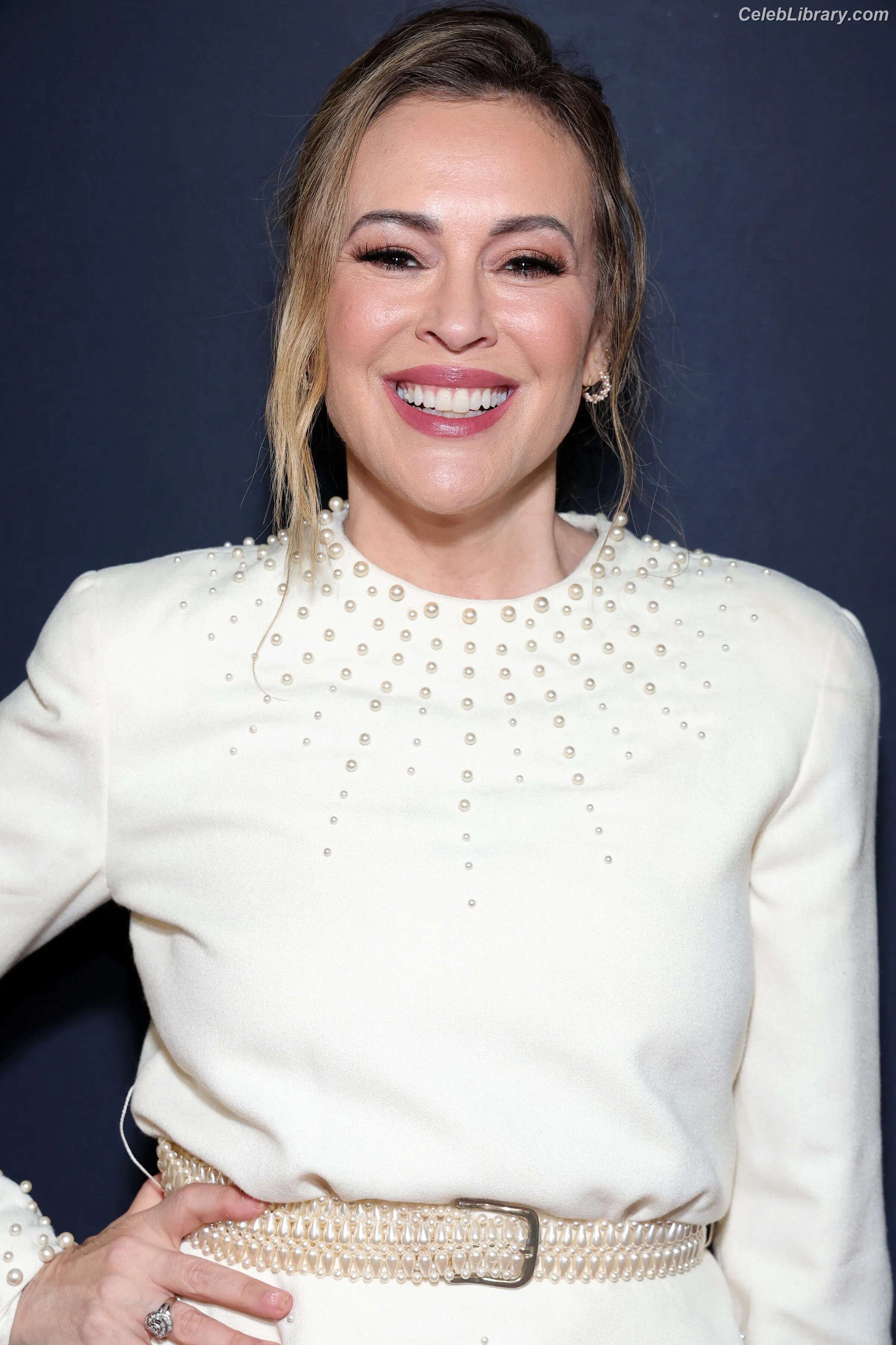 Alyssa Milano photo 2 of 325