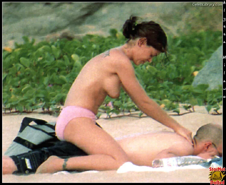 Alyssa Milano photo 4 of 327