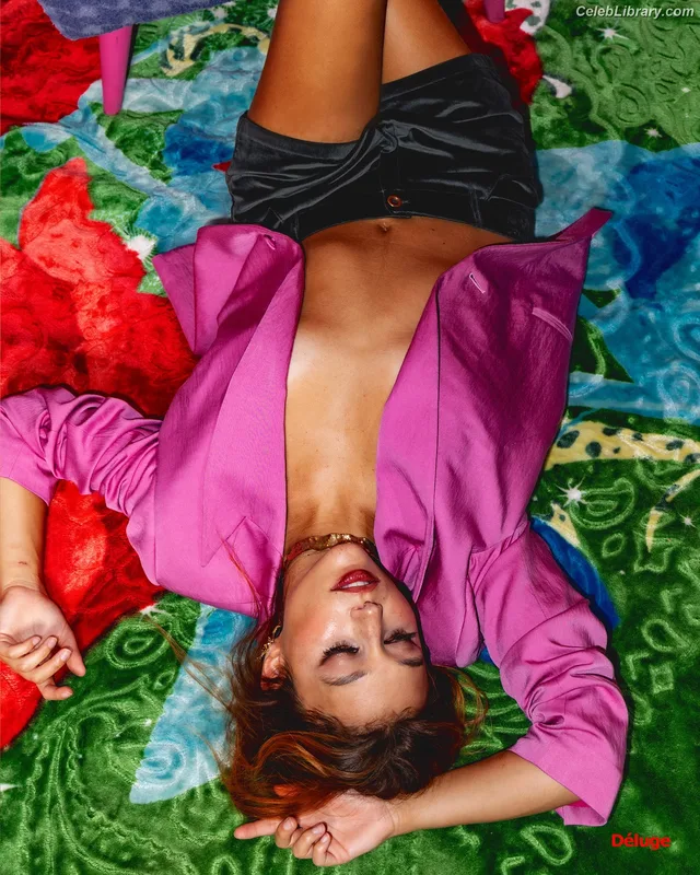 Amanda Campana photo 5 of 82