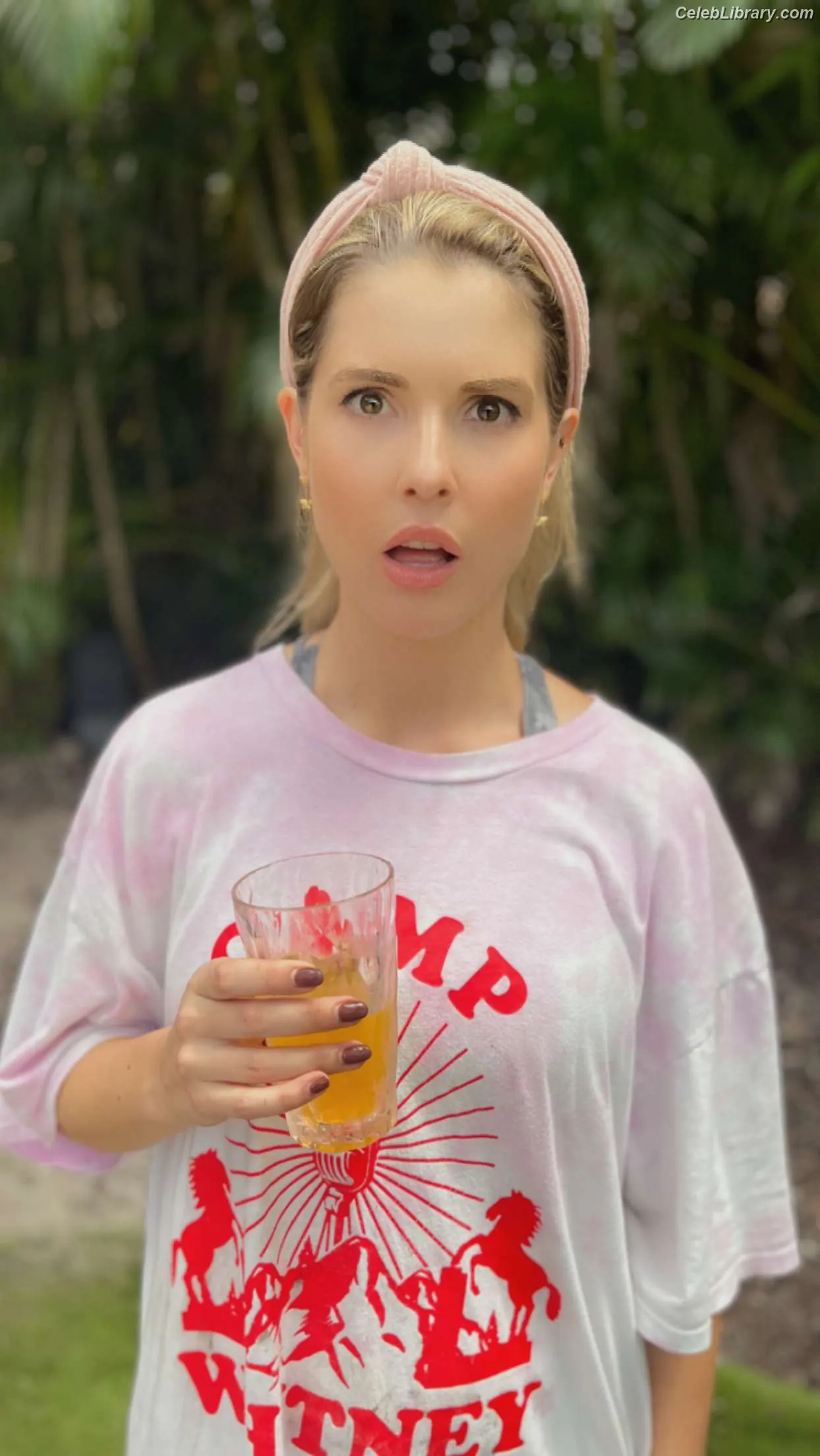 Amanda Cerny photo 12 of 1196