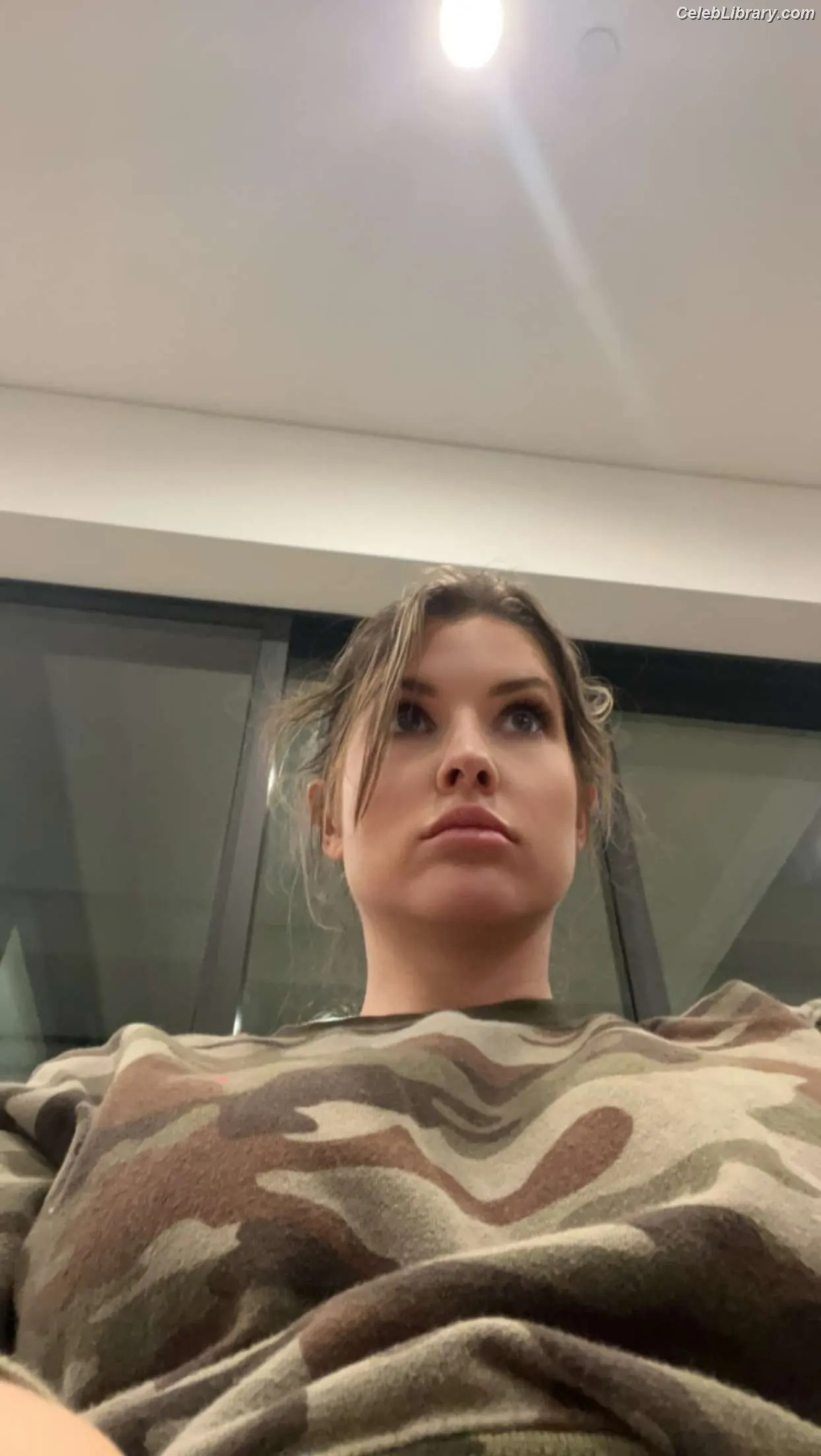 Amanda Cerny photo 3 of 1196
