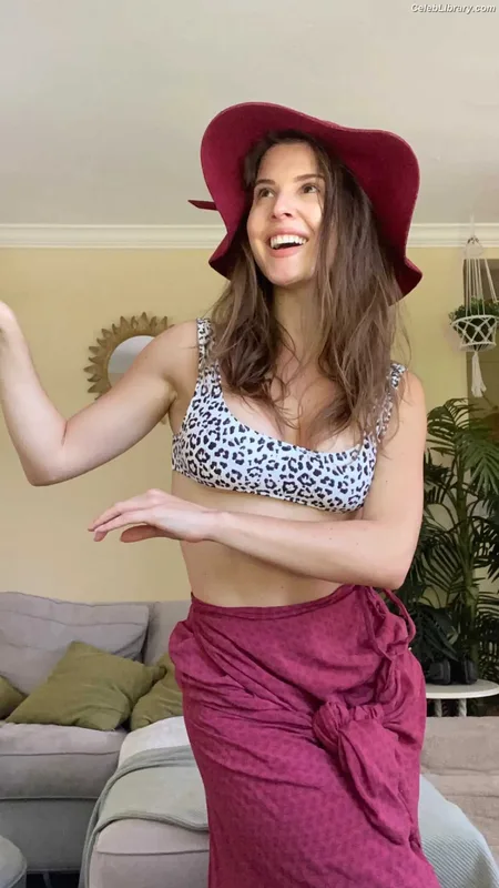 Amanda Cerny photo 14 of 1197