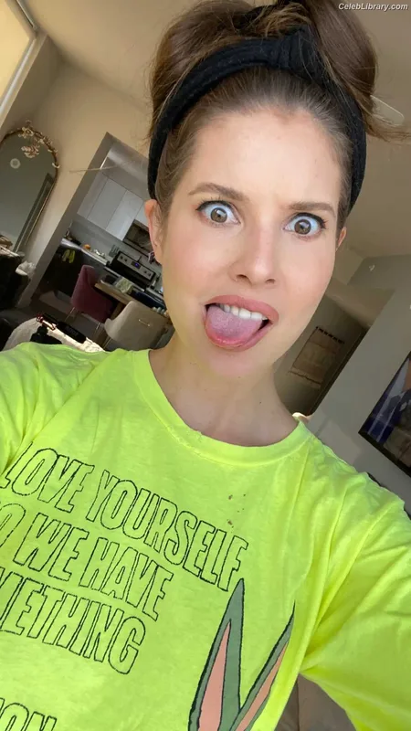 Amanda Cerny photo 21 of 1197