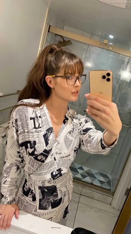 Amanda Cerny photo 22 of 1197