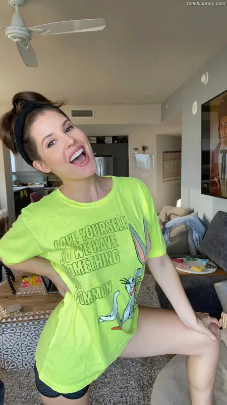 Amanda Cerny photo 8 of 1197