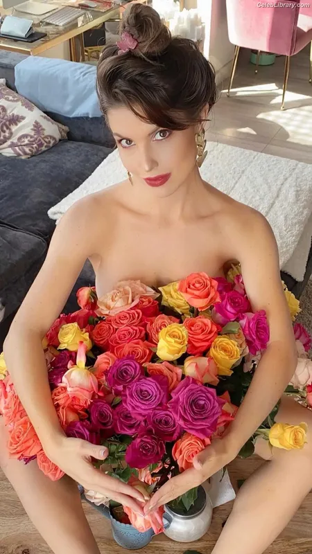 Amanda Cerny photo 4 of 1197