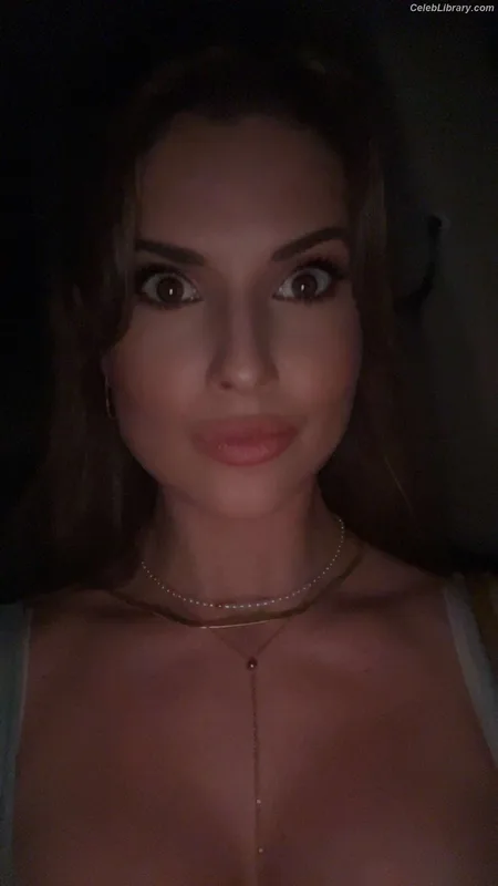 Amanda Cerny photo 19 of 1197