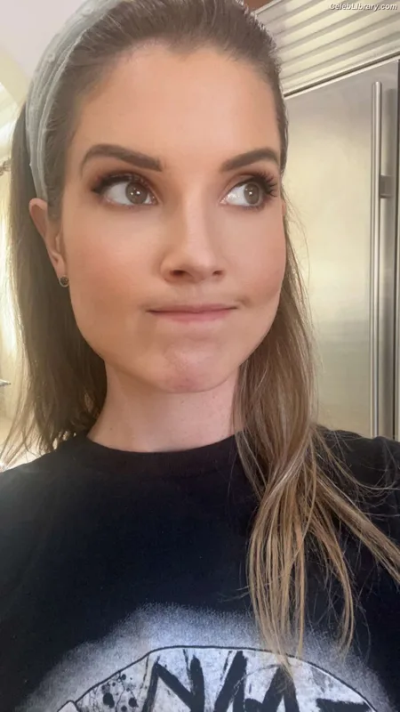 Amanda Cerny photo 19 of 1197