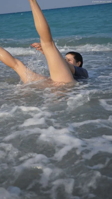 Amanda Cerny photo 16 of 1197