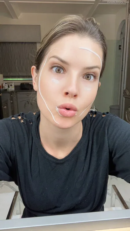 Amanda Cerny photo 22 of 1197