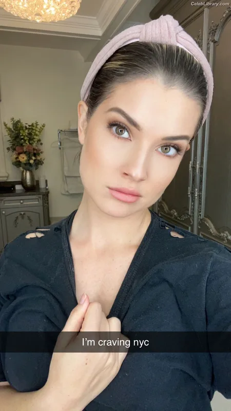 Amanda Cerny photo 13 of 1197