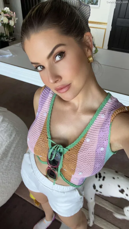 Amanda Cerny photo 16 of 1197