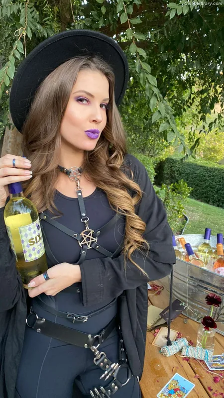 Amanda Cerny photo 24 of 1197