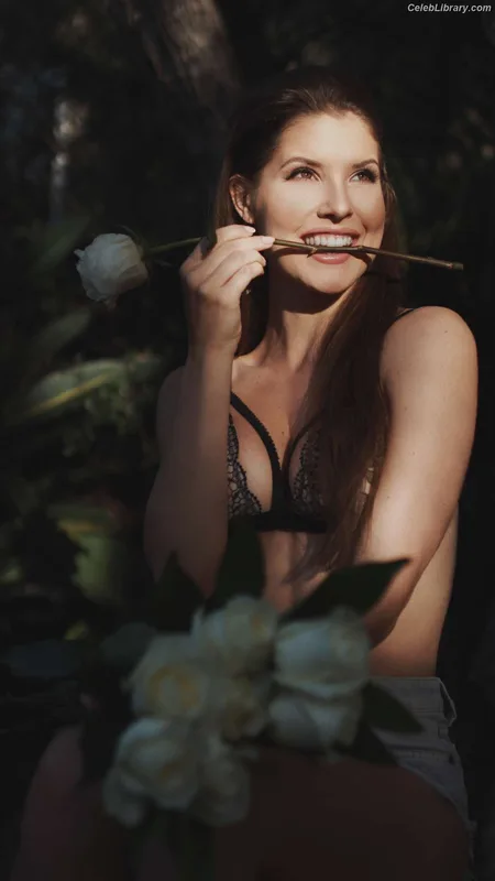 Amanda Cerny photo 9 of 1197