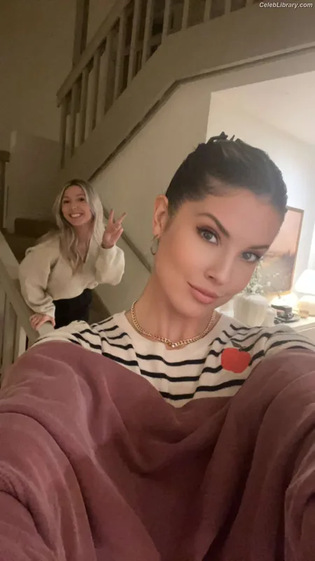 Amanda Cerny photo 18 of 1197