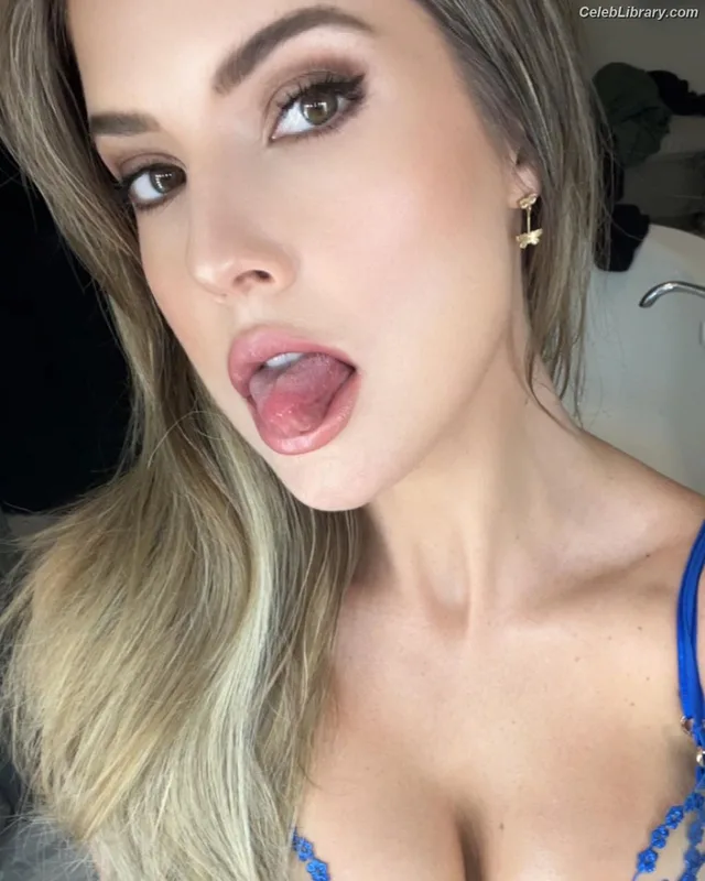 Amanda Cerny photo 20 of 1197