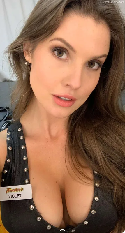 Amanda Cerny photo 19 of 1197