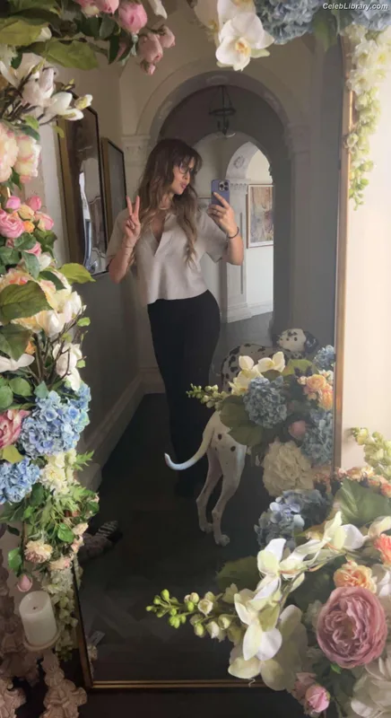 Amanda Cerny photo 17 of 1197