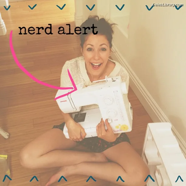 Amanda Crew photo 21 of 64
