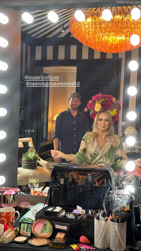 Amanda Holden photo 14 of 825