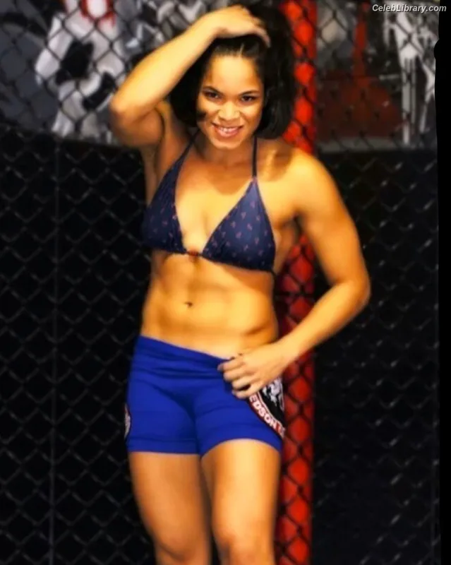 Amanda Nunes photo 11 of 14