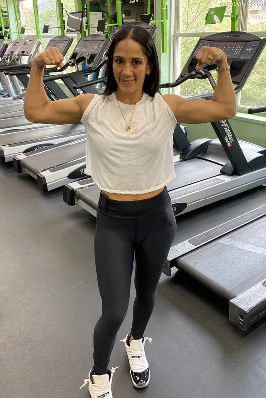 Amanda Serrano photo 6 of 153