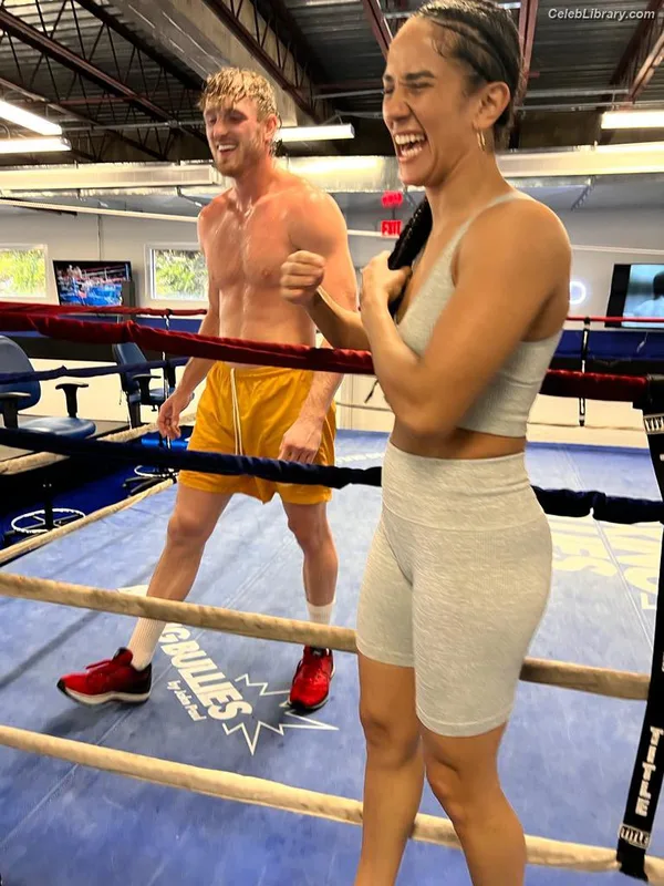 Amanda Serrano photo 23 of 153