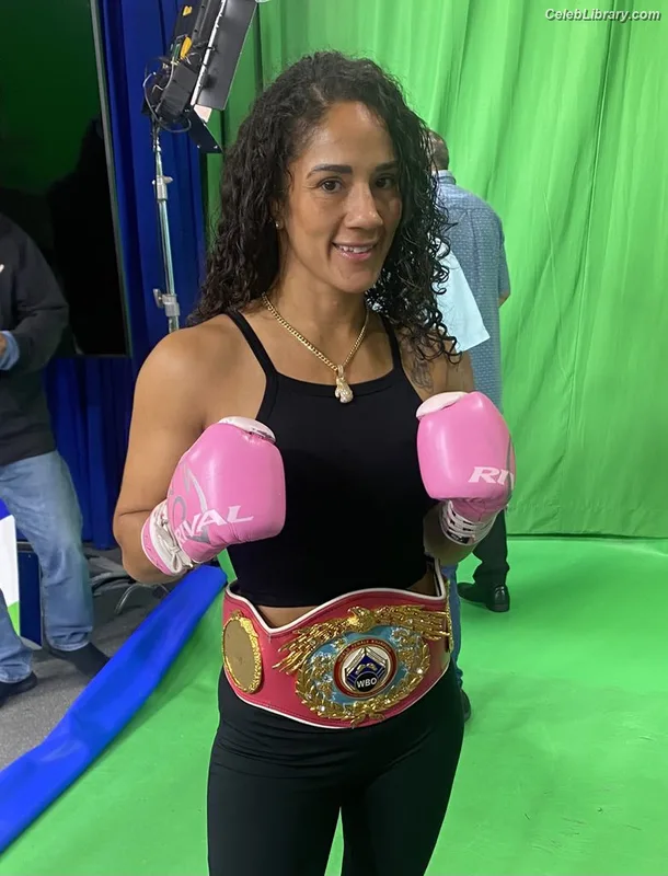 Amanda Serrano photo 21 of 153