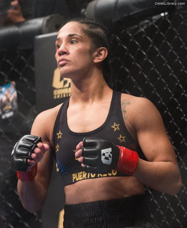 Amanda Serrano photo 24 of 153